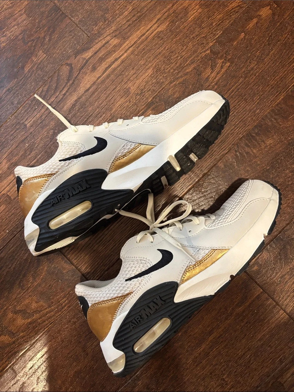 Nike Cream, Gold & Black Air Max Trainer